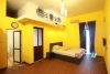 An elegant warmly colored apartment with spectacular views for rent 
